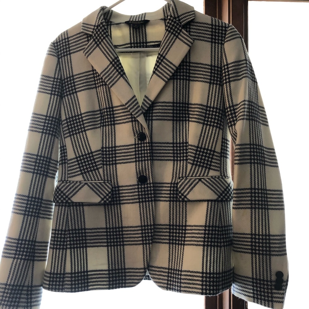 Brooks Brothers fitted blazer
